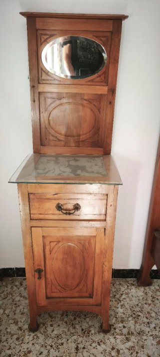Dormitorio Clásico Madera y Cristal Aprox. 1920