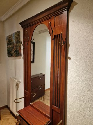 Mueble de entrada con espejo madera y metal