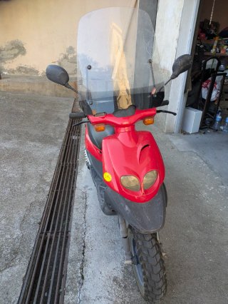 Piaggio Typhoon 50cc Scooter