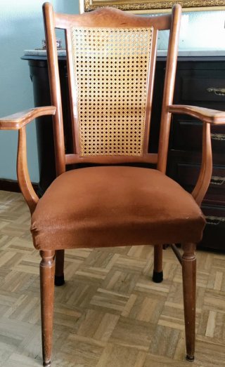 Pareja de sillones antiguos de madera y ratán