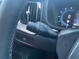 Volvo XC60 B4 D CORE 2024