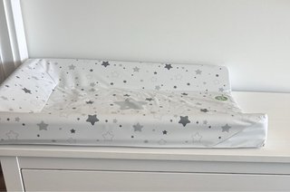 Cambiador estrellas gris