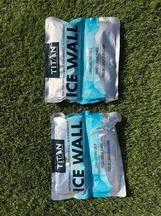 Mochila Nevera Titan Arctic Zone 26 Latas