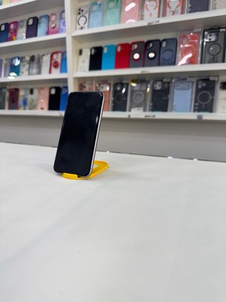 iPhone 11 128GB Morado Reacondicionado