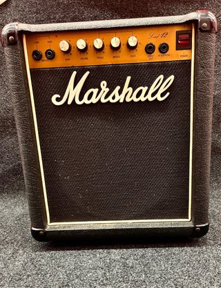 Washburn XPRO Guitarra Eléctrica + Marshall Lead