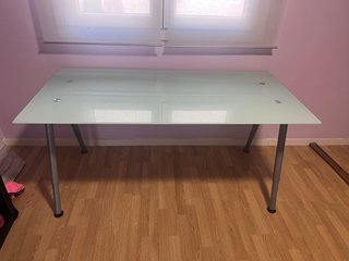 Mesa escritorio cristal y metal