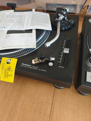 2 Technics SL-1210 MK2 Giradischi Nero