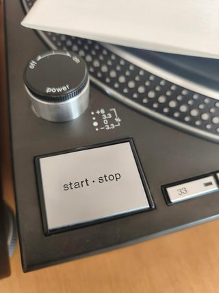 2 Technics SL-1210 MK2 Giradischi Nero