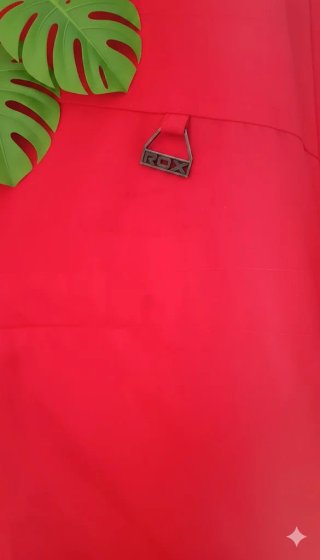 Chaqueta cortavientos vintage ROX Y2K.