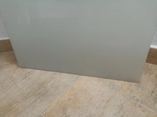 Tablero de vidrio templado mate 59x1,41