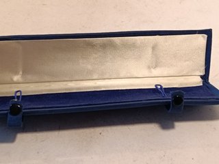 Scatola per gioielli/orologi anonima