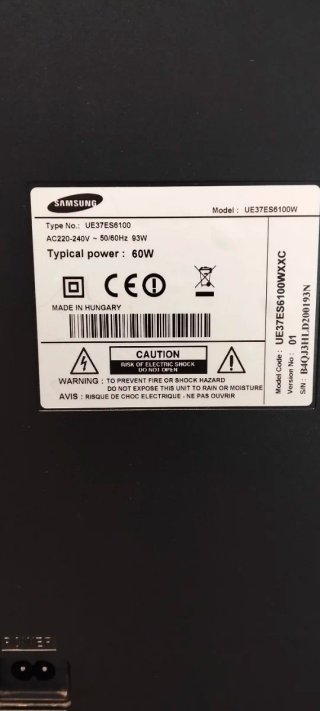 TV Samsung 37" Negra