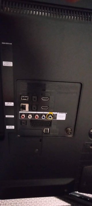 TV Samsung 37" Negra