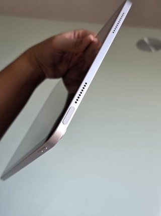 iPad 11 (A16)