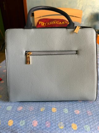 Borsa Naj-Oleari