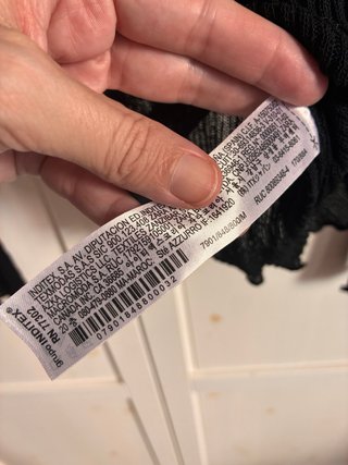 Camiseta Zara manga larga negra