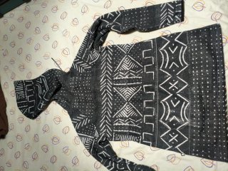 Sudadera DC Shoes con estampado tribal