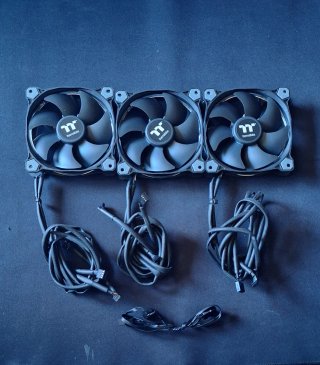 3 Ventiladores PC RGB Thermaltake