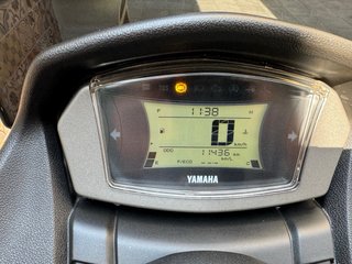 Yamaha NMAX 125 Gris