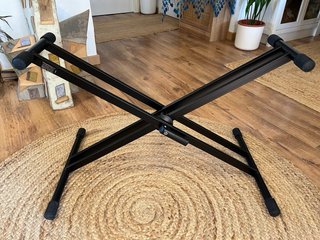Piano Roland FP30X 88 teclas