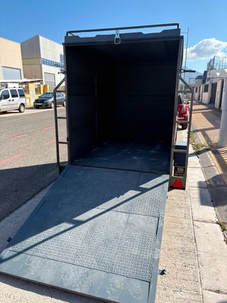 Alquiler  de remolque de 750 kg, 220 de largo
