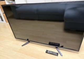 TV LED 48 + Soporte TV + Google Chromecast