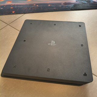 PS4 Slim Boxata + 3 Controller e Accessori XL