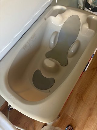 Cambiador Jané Flip con bañera