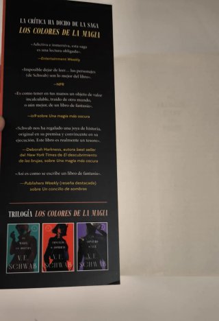 Los Frágiles Hilos del Poder