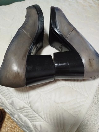 Zapatos de señora grises Yokono