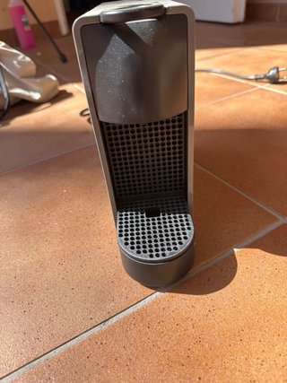 Cafetera Nespresso Gris