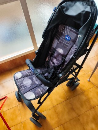 Silla de paseo Chicco London + funda