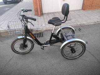 Bicicleta triciclo eléctrica,negociable