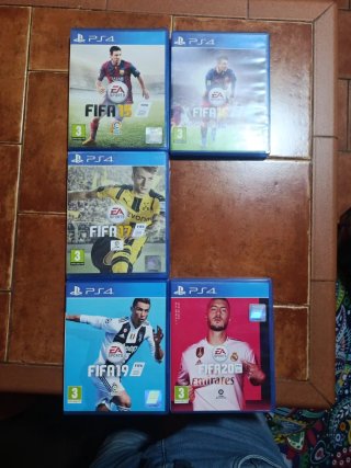 Lote FIFA 15-20 PS4 (Falta FIFA 18)