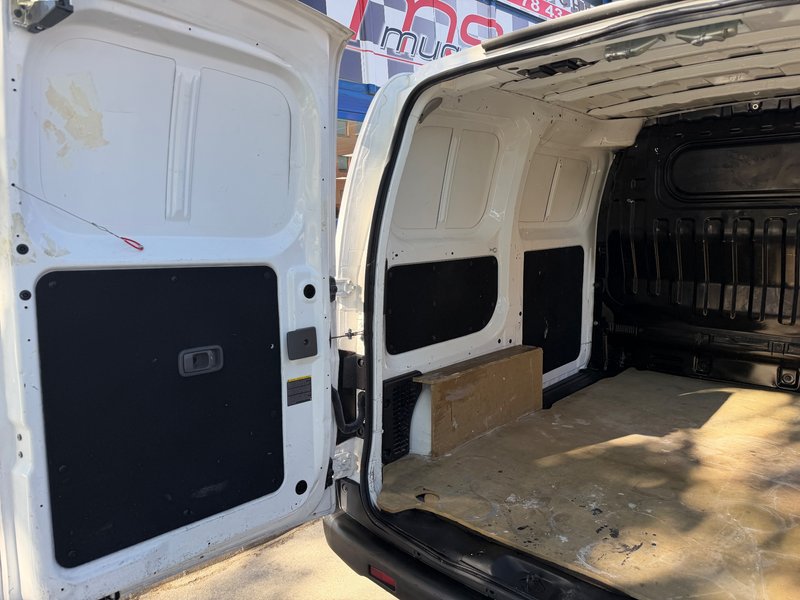 Nissan Evalia 2018, foto 10