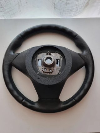 Volante MSPORT E60 E61 BMW