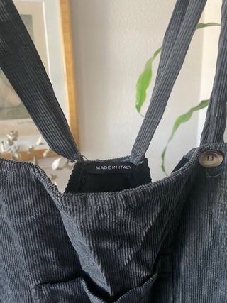 Peto de pana negro