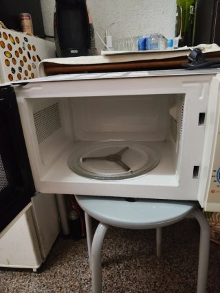 Microondas Orbegozo con Grill