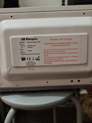 Microondas Orbegozo con Grill