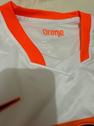 Camiseta Nike Naranja y Blanca