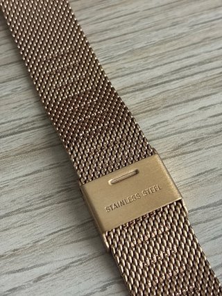 Reloj Cluse Dorado Malla Metálica