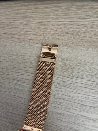 Reloj Cluse Dorado Malla Metálica