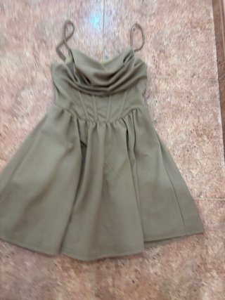 Vestido de fiesta drapeado con tirantes