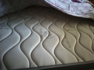 Litera madera maciza + 2 colchones Aloe Vera