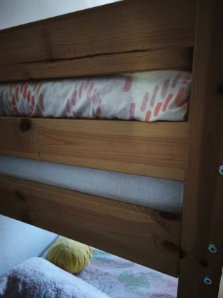 Litera madera maciza + 2 colchones Aloe Vera