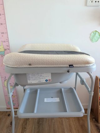 Cambiador bañera bebé gris Chicco