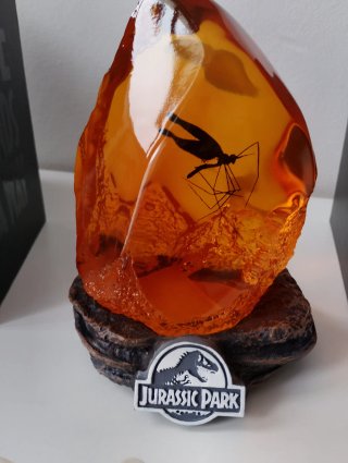 Lámpara Jurassic Park ámbar mosquito