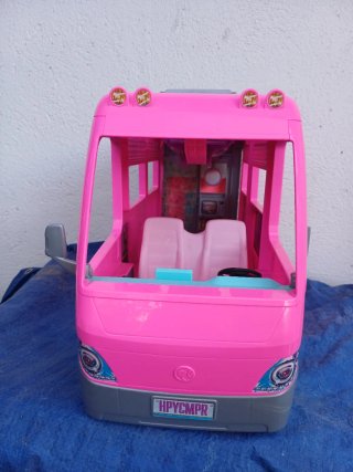 Caravana Barbie con tobogán Camper Van