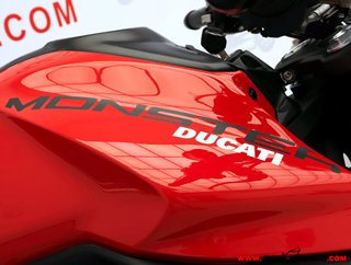 DUCATI MONSTER