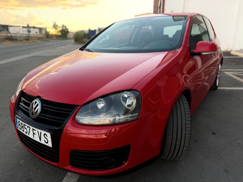 Volkswagen Golf 2008, foto 2